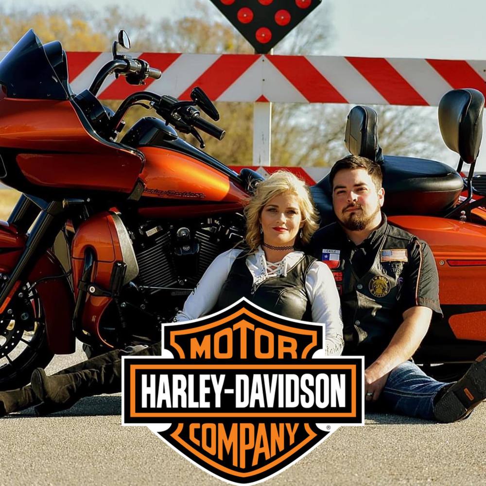 Meet your Posher, Courtney